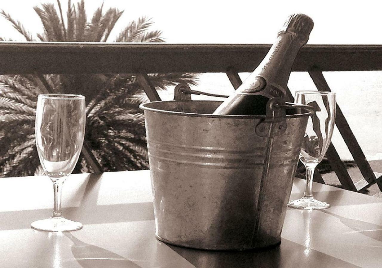 Studio Promenade Des Anglais Ница Екстериор снимка